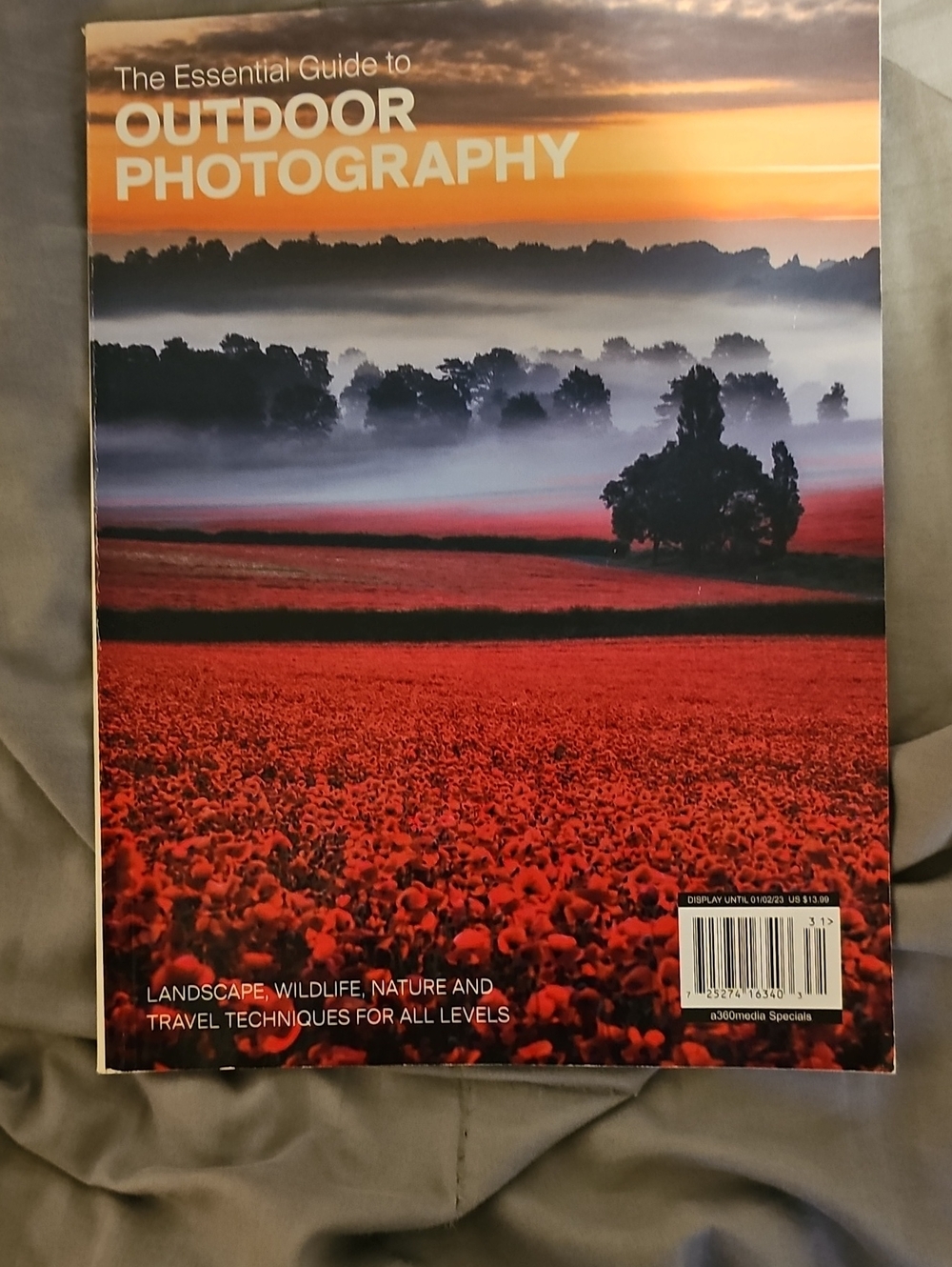 Essential Guide to Outdoor Photography - Red Cover